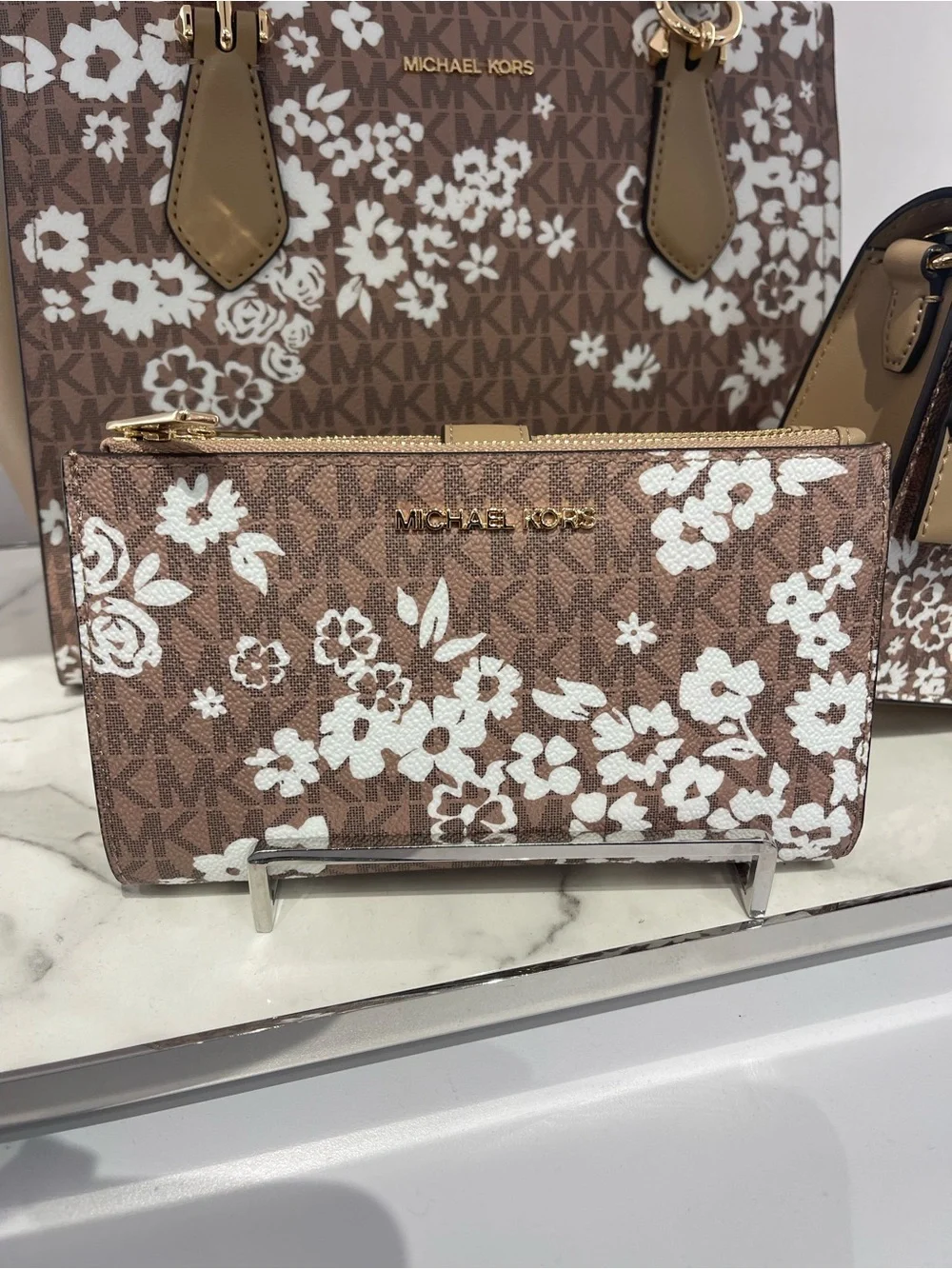 MICHAEL KORS Jet Set Travel Lg Double Zip Printed Signature Logo Wristlet Wallet